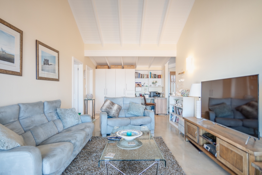 3 Bedroom Property for Sale in Glen Marine Western Cape